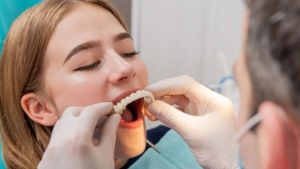 Restauraciones sin metal en el Prat (Barcelona) Clinica Dental Casaus